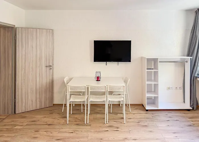 T&k Near Messe Fair Trade Duesseldorf Und Airport 1a Appartement Duisburg